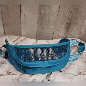 🌸Aritzia TNA Blue Mesh Front Waist Fanny Pack bag🌸 NWOT